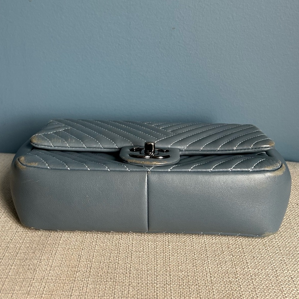 Chanel Blue Crossing Chevron Flap Bag - Picture 7 of 13